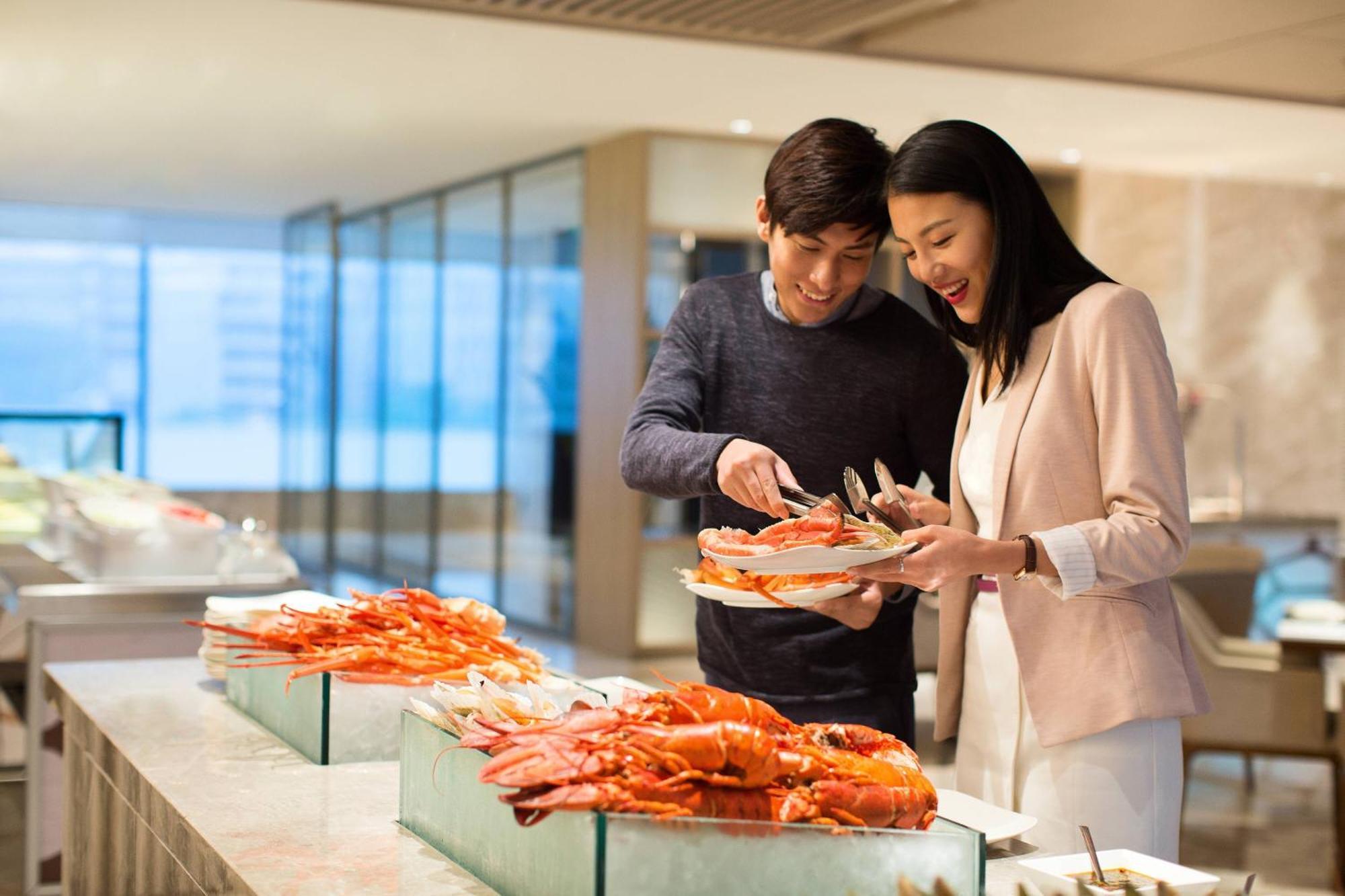 Courtyard By Marriott Zhengzhou East Hotel Exterior photo